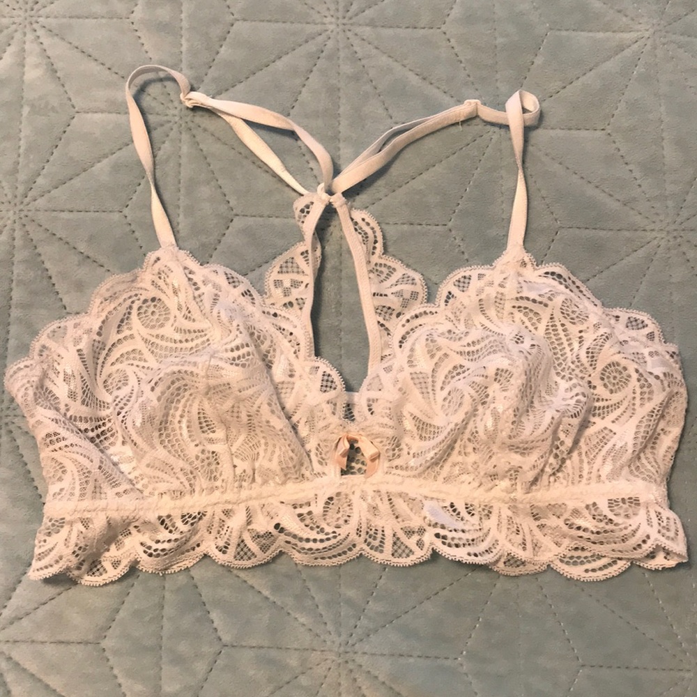 Adore Me white lacy bralette!